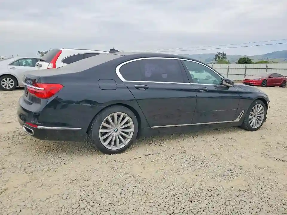 WBA7E2C50GG504663 2016 BMW 7 SERIES-2