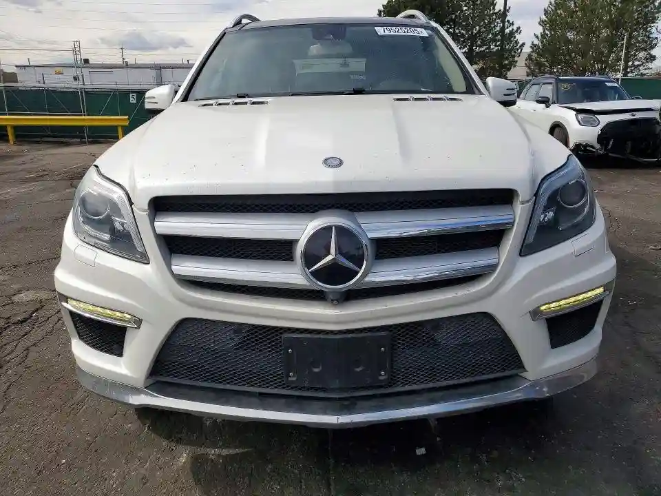 4JGDF7DE1FA451869 2015 MERCEDES-BENZ GL-CLASS-4