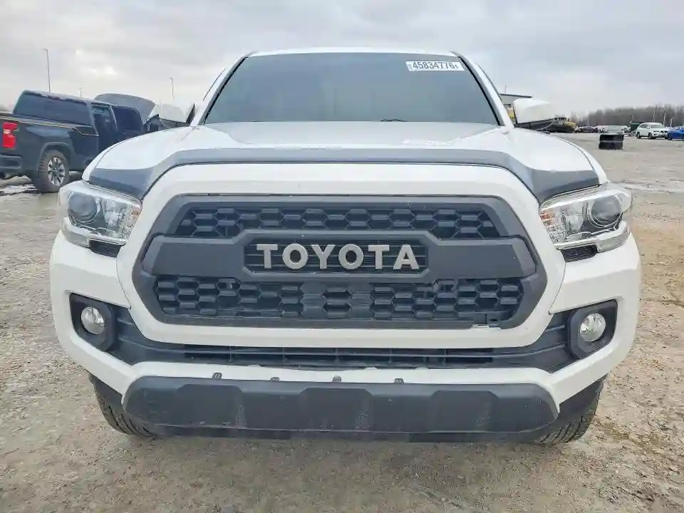 5TFRX5GN7HX074195 2017 TOYOTA TACOMA-4