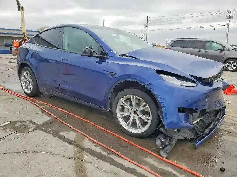 5YJYGDEE4LF030697 2020 TESLA MODEL Y-3