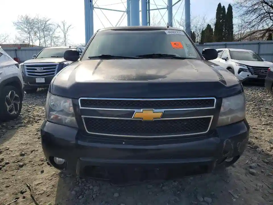 1GNSKJE79DR251185 2013 CHEVROLET SUBURBAN-4