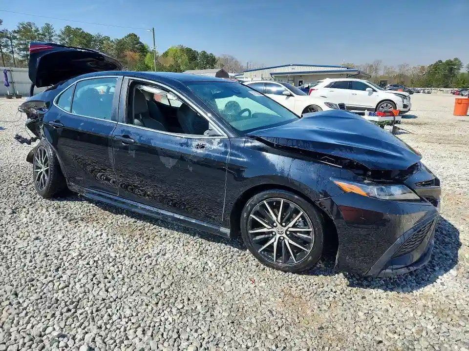 4T1G31AK2RU076154 2024 TOYOTA CAMRY SOLA-3