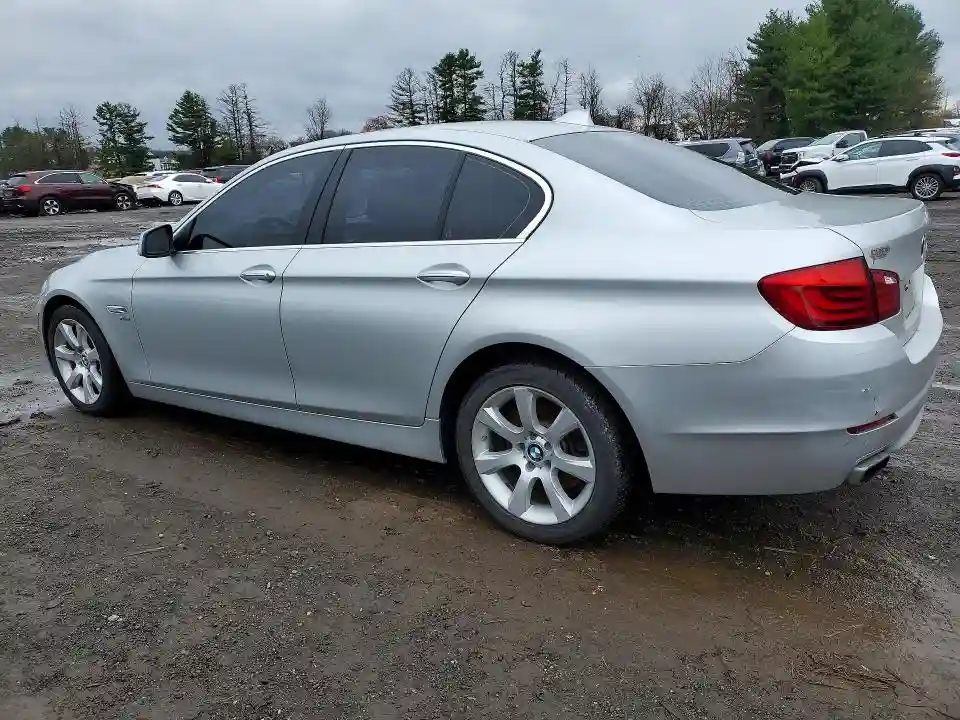 WBAFU9C50BC278082 2011 BMW 5 SERIES-1