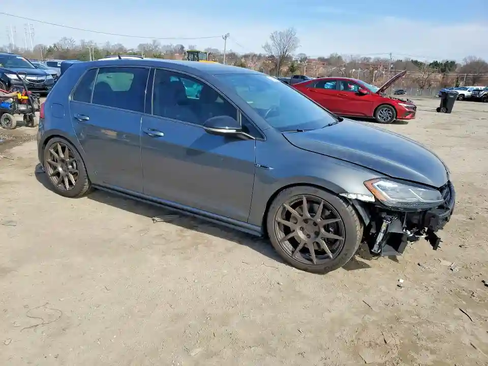 WVWVA7AU0KW145388 2019 VOLKSWAGEN GOLF-3