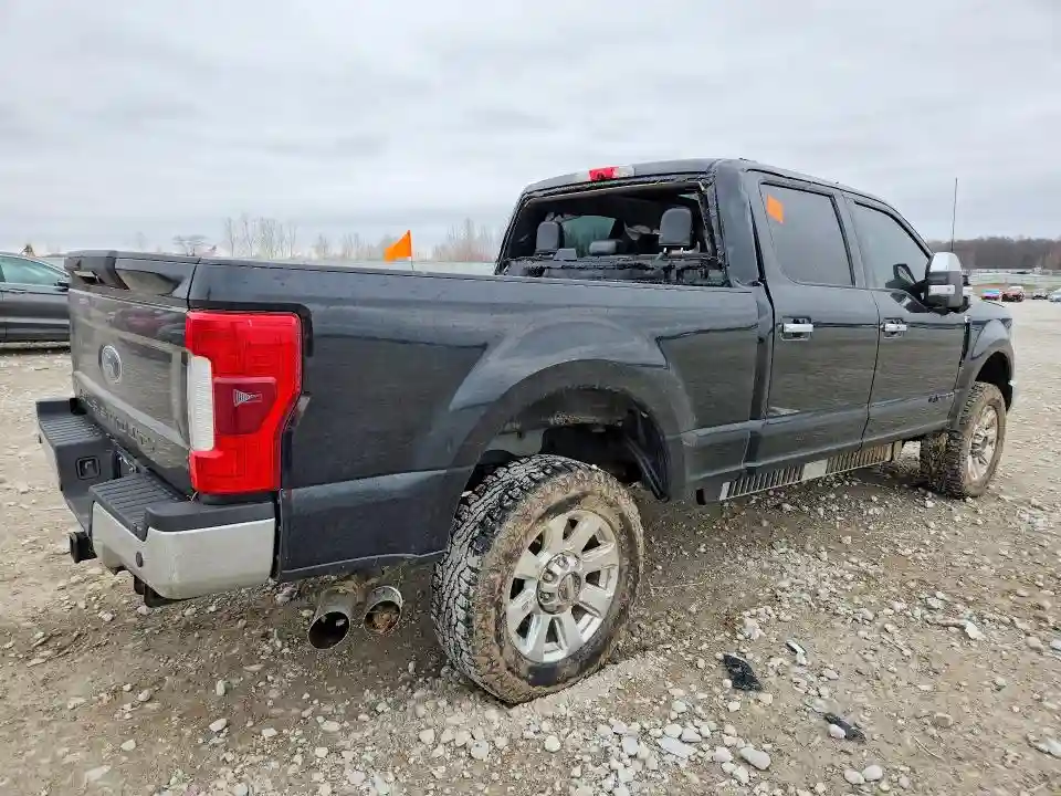 1FT7W2BT7HEC40306 2017 FORD F250-2