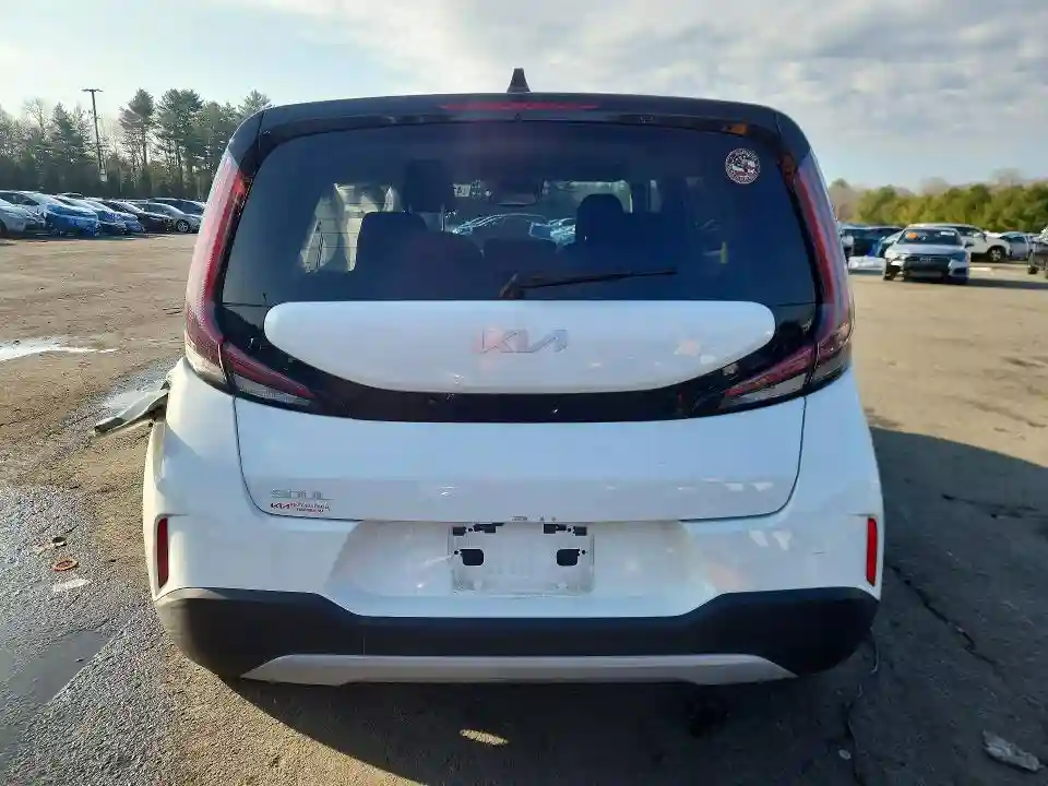 KNDJ23AU5R7225889 2024 KIA SOUL S-5