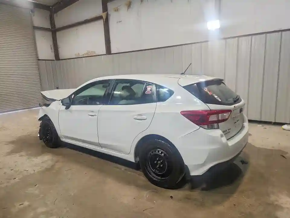 4S3GTAA65K3759548 2019 SUBARU IMPREZA-1