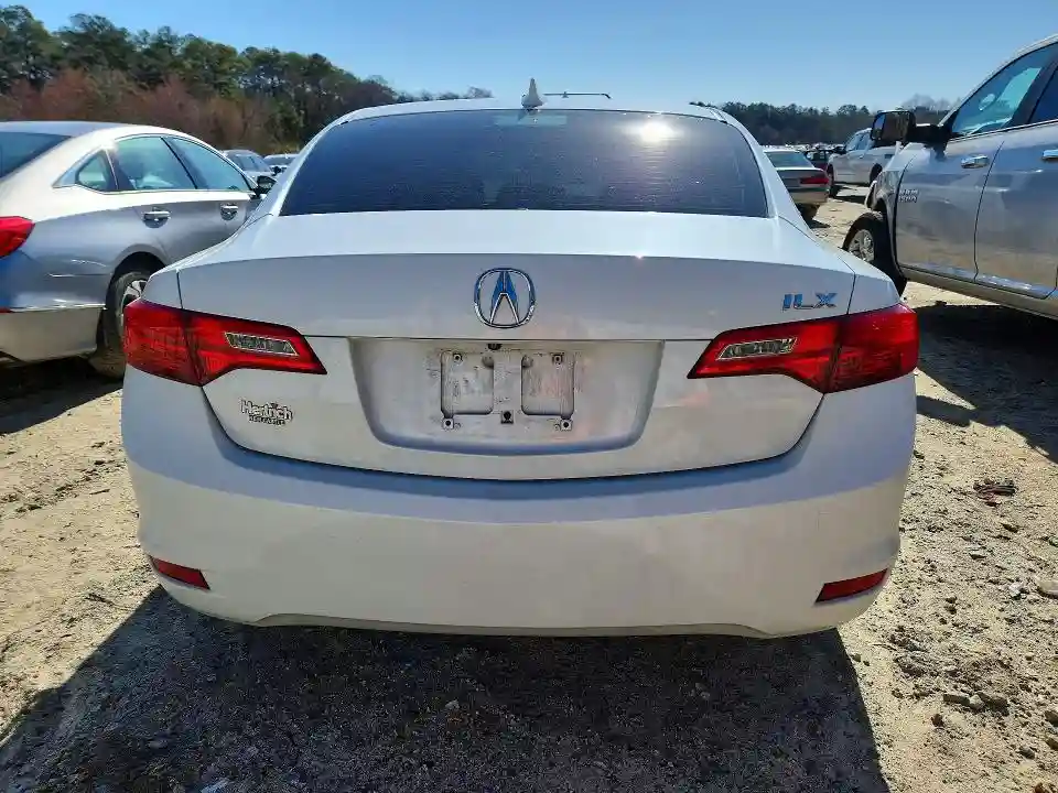 19VDE1F35FE002166 2015 ACURA ILX-5