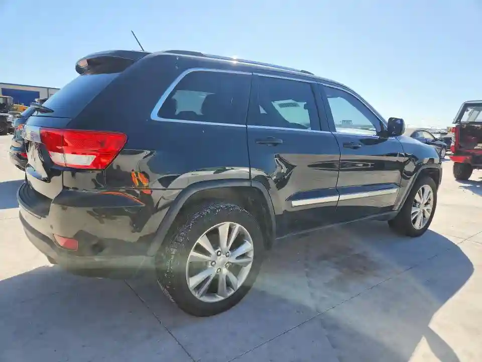 1C4RJEAG6DC549803 2013 JEEP GRAND CHEROKEE-2