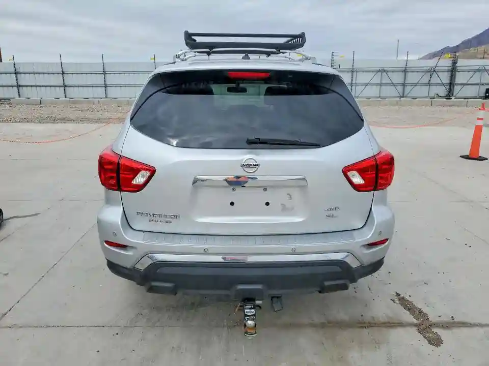 5N1DR2MM0HC642756 2017 NISSAN PATHFINDER-5
