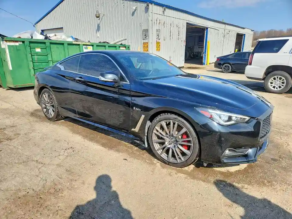 JN1FV7EL2HM700987 2017 INFINITI Q60-3