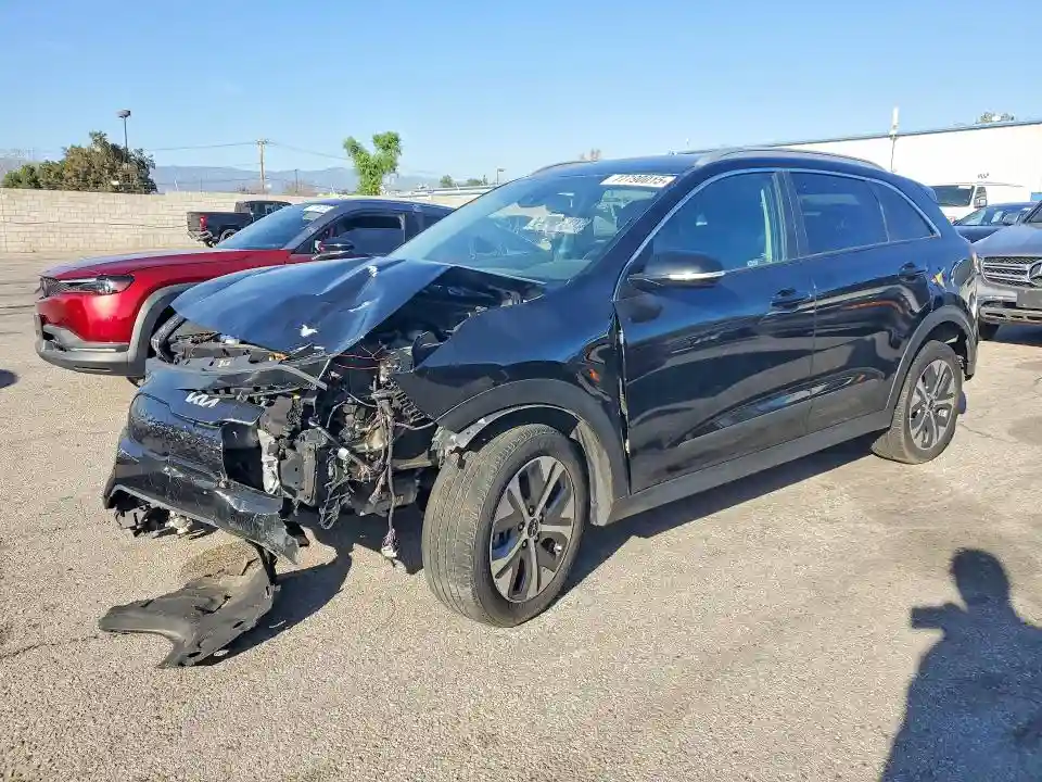 KNDCC3LG3N5149186 2022 KIA NIRO-0