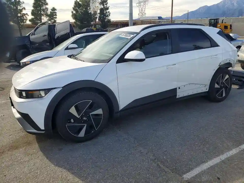 7YAKN4DA0SY014658 2025 HYUNDAI IONIQ-0