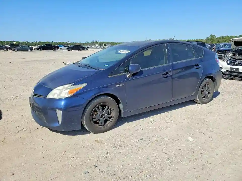 JTDKN3DU5D1644442 2013 TOYOTA PRIUS-0