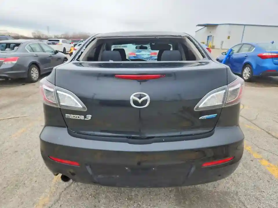 JM1BL1V77D1821883 2013 MAZDA 3-5