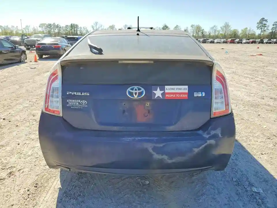 JTDKN3DU5D1644442 2013 TOYOTA PRIUS-5