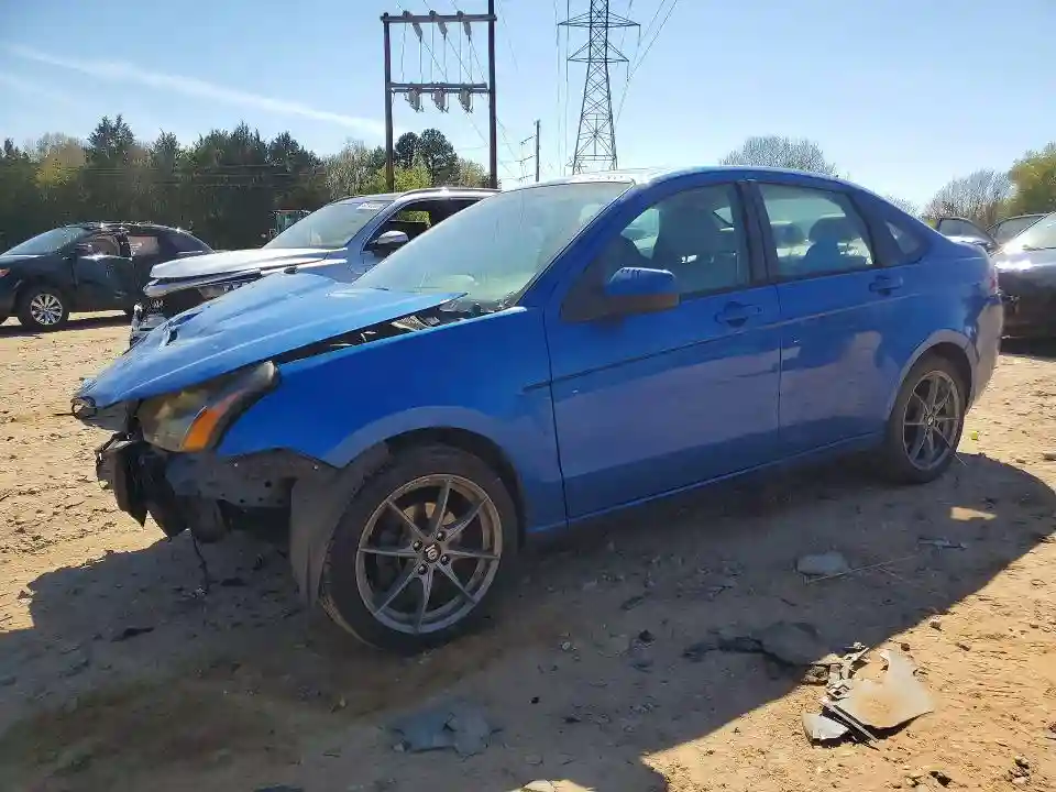 1FAHP3GN9BW163009 2011 FORD FOCUS-0