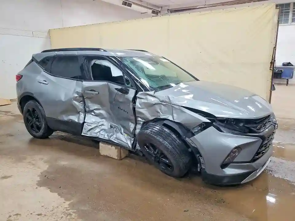 3GNKBHR46SS169711 2025 CHEVROLET BLAZER-3