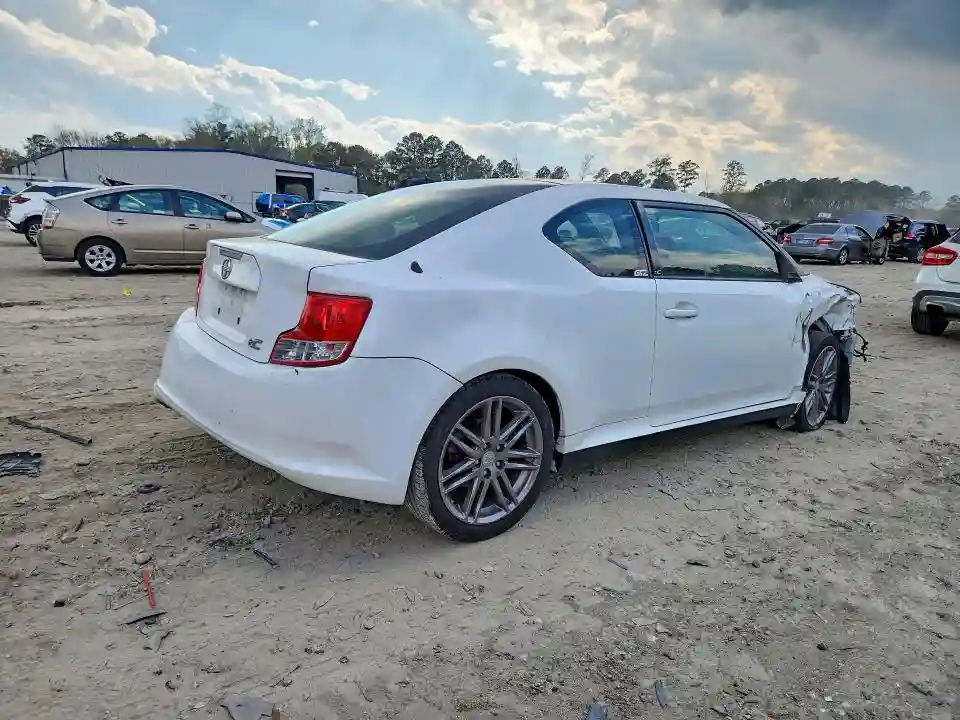 JTKJF5C77B3019261 2011 SCION TC-2