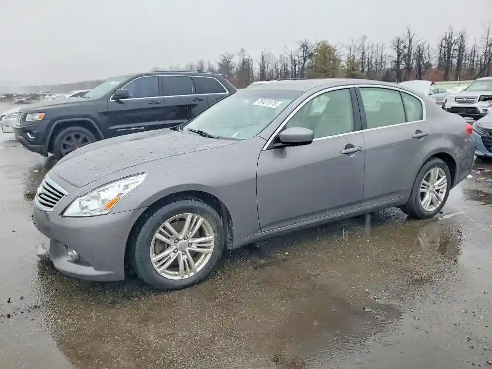 JN1CV6AR1CM977744 2012 INFINITI G37-0