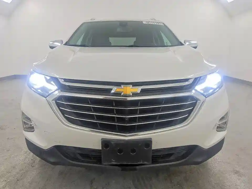 2GNAXMEV8J6261209 2018 CHEVROLET EQUINOX-4