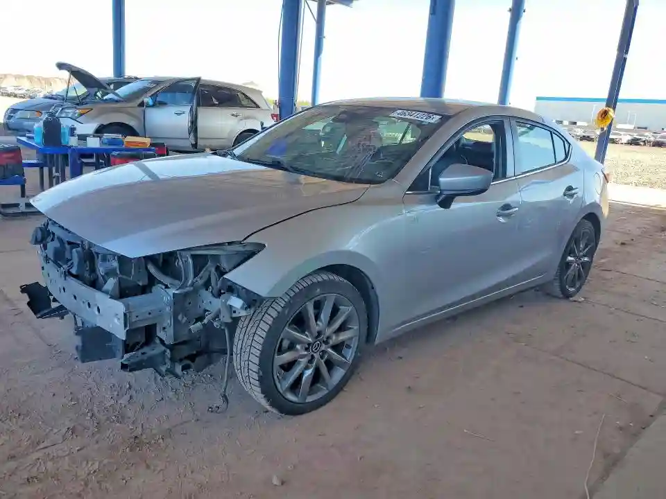 3MZBN1V30JM202755 2018 MAZDA 3-0