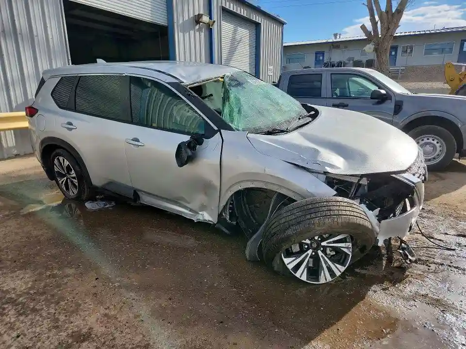 JN8BT3BA5PW426656 2023 NISSAN ROGUE-3
