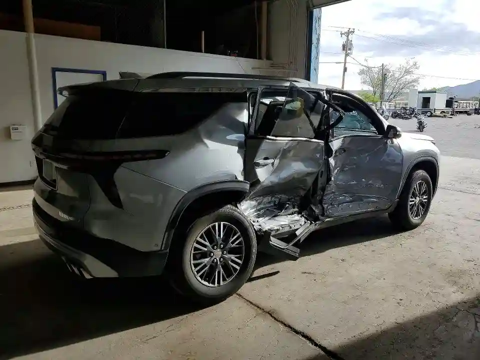 1GNERGKS2RJ225909 2024 CHEVROLET TRAVERSE-2