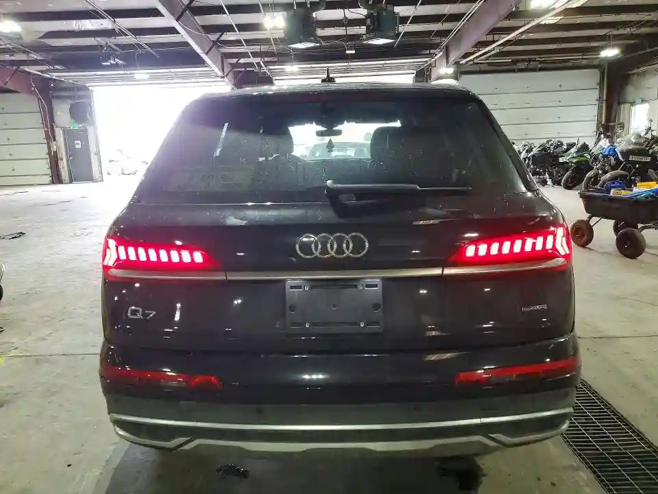 WA1AJAF73MD017265 2021 AUDI Q7-5