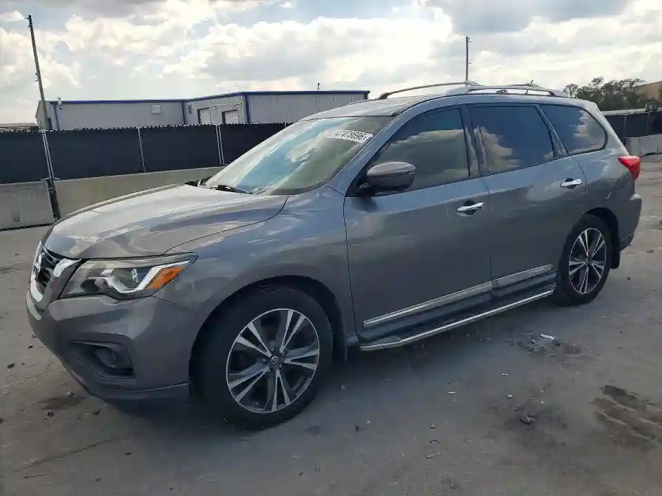 5N1DR2MM7JC655977 2018 NISSAN PATHFINDER-0