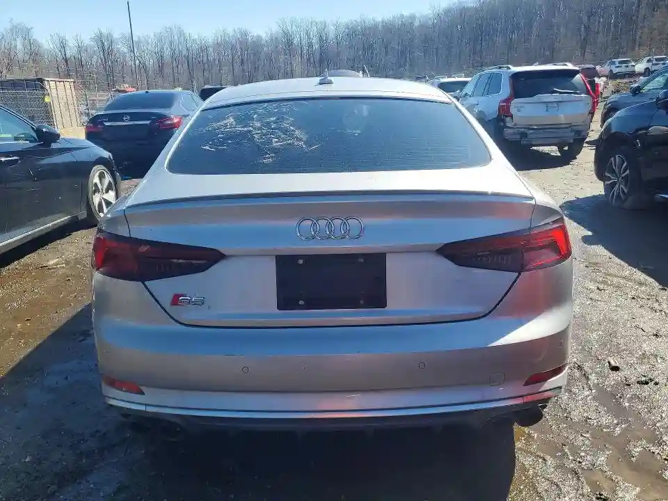 WAUC4CF50JA064960 2018 AUDI S5/RS5-5