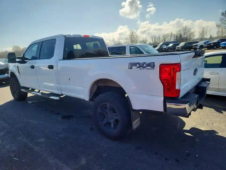 1FT7W2B62HED00227 2017 FORD F250-1