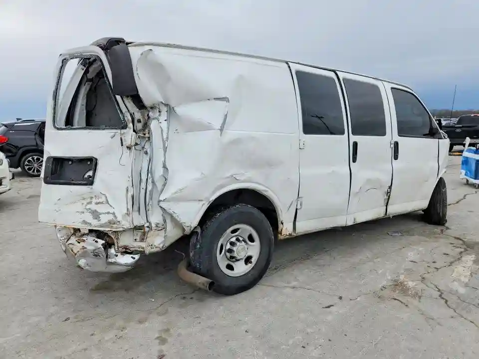 1GCWGFBA6D1103258 2013 CHEVROLET EXPRESS-2