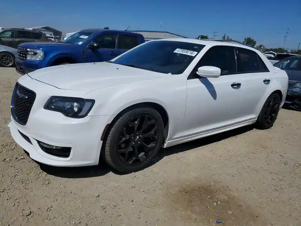 2C3CCABG1HH577961 2017 CHRYSLER 300-0
