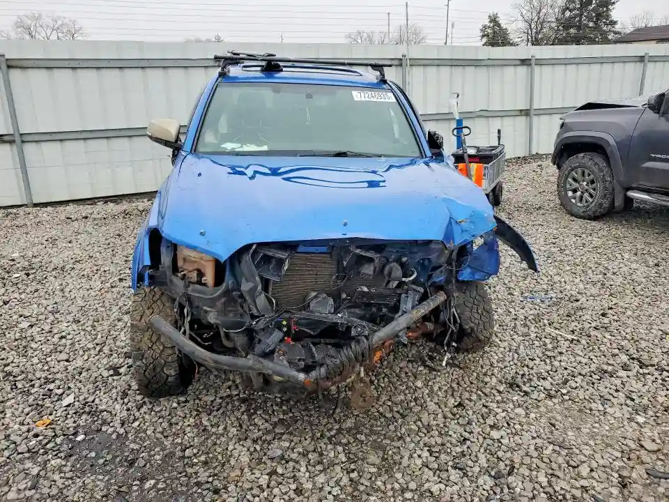 5TFHZ5BN3HX014024 2017 TOYOTA TACOMA-4
