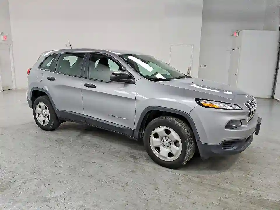 1C4PJMAB0HW655335 2017 JEEP GRAND CHEROKEE-3