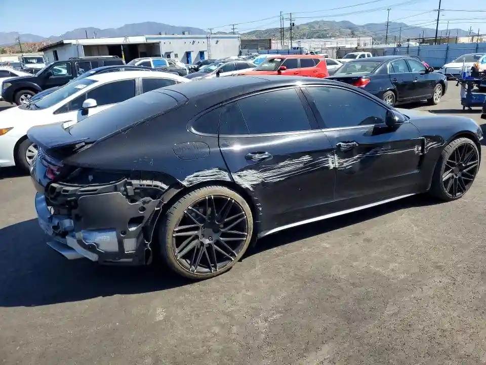 WP0AA2A74HL101027 2017 PORSCHE PANAMERA-2