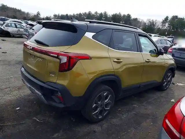 KNDEUCAA9R7557447 2024 KIA SELTOS-2