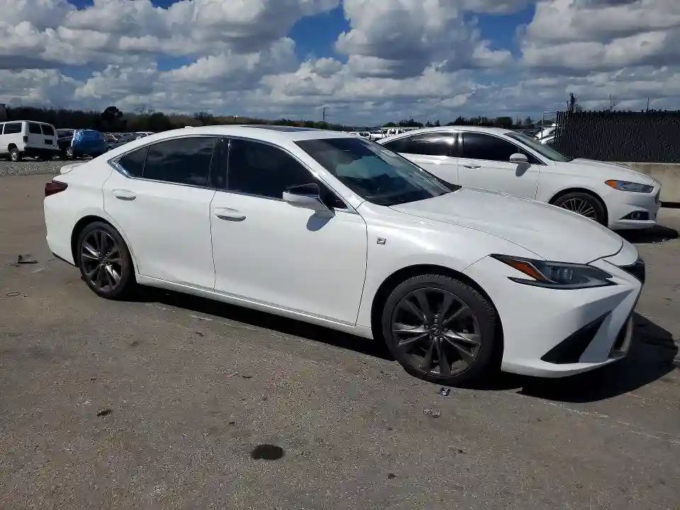 58ABZ1B10KU026821 2019 LEXUS ES350-3