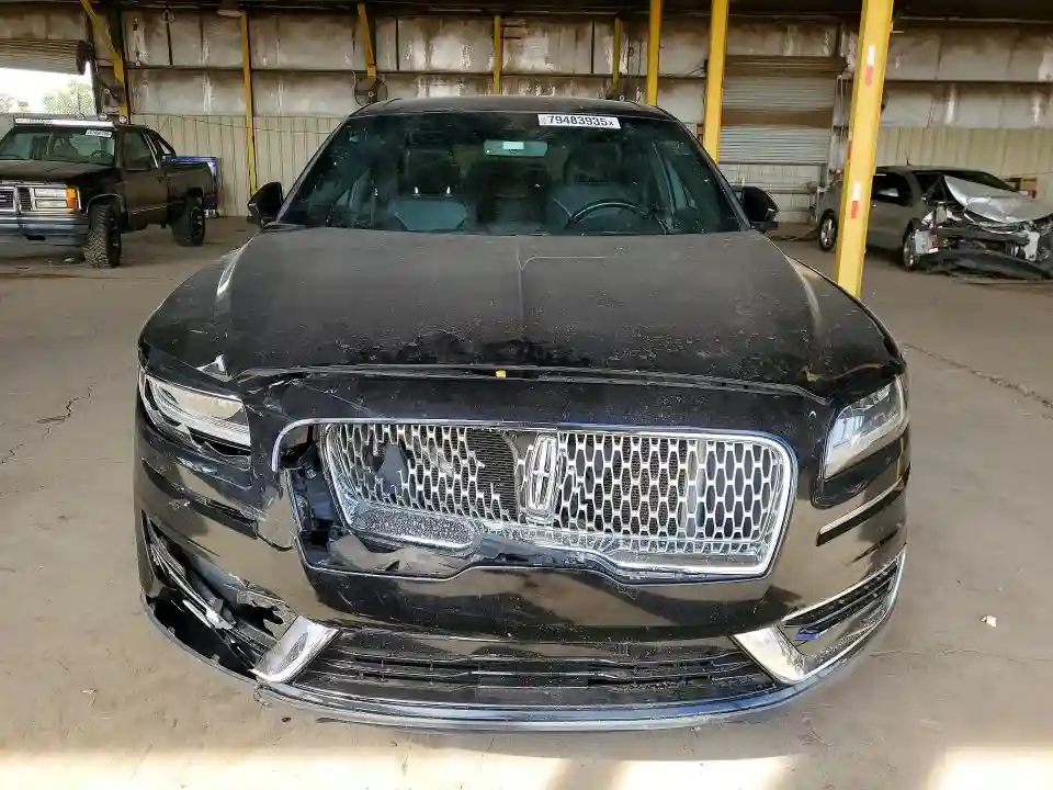 2LMPJ8J92LBL30944 2020 LINCOLN NAUTILUS-4