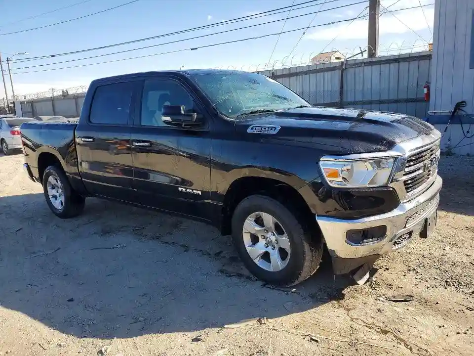 1C6SRFFT9KN708215 2019 RAM 1500-3
