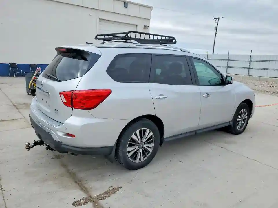 5N1DR2MM0HC642756 2017 NISSAN PATHFINDER-2