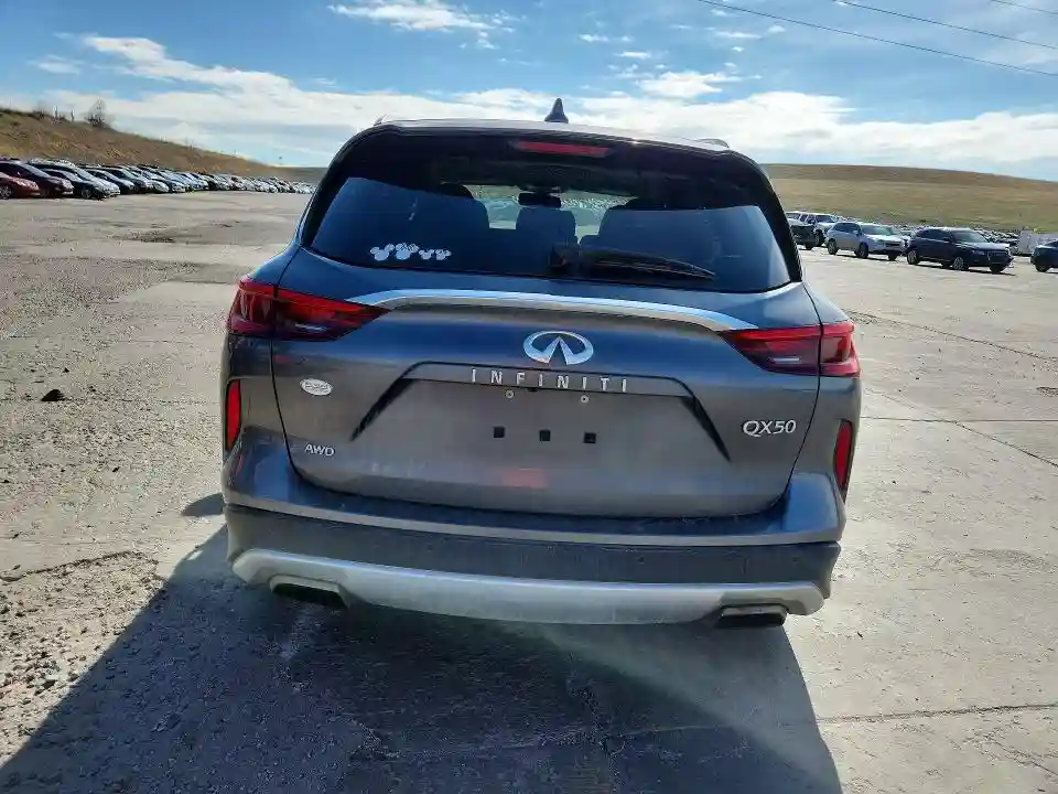 3PCAJ5M32LF113716 2020 INFINITI QX50-5