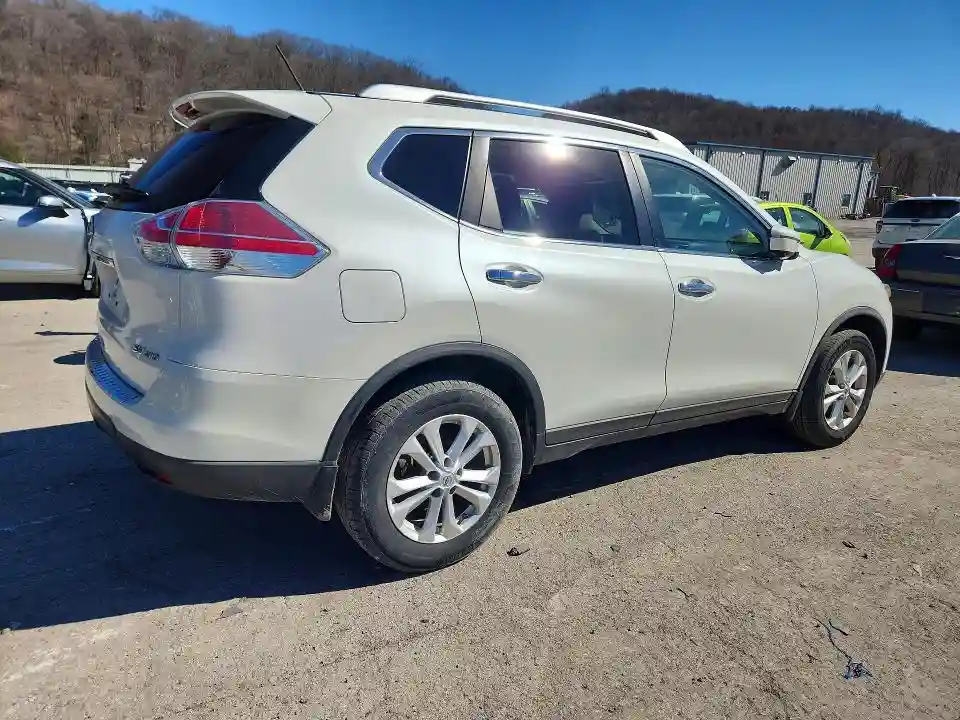 KNMAT2MV6GP704069 2016 NISSAN ROGUE-2