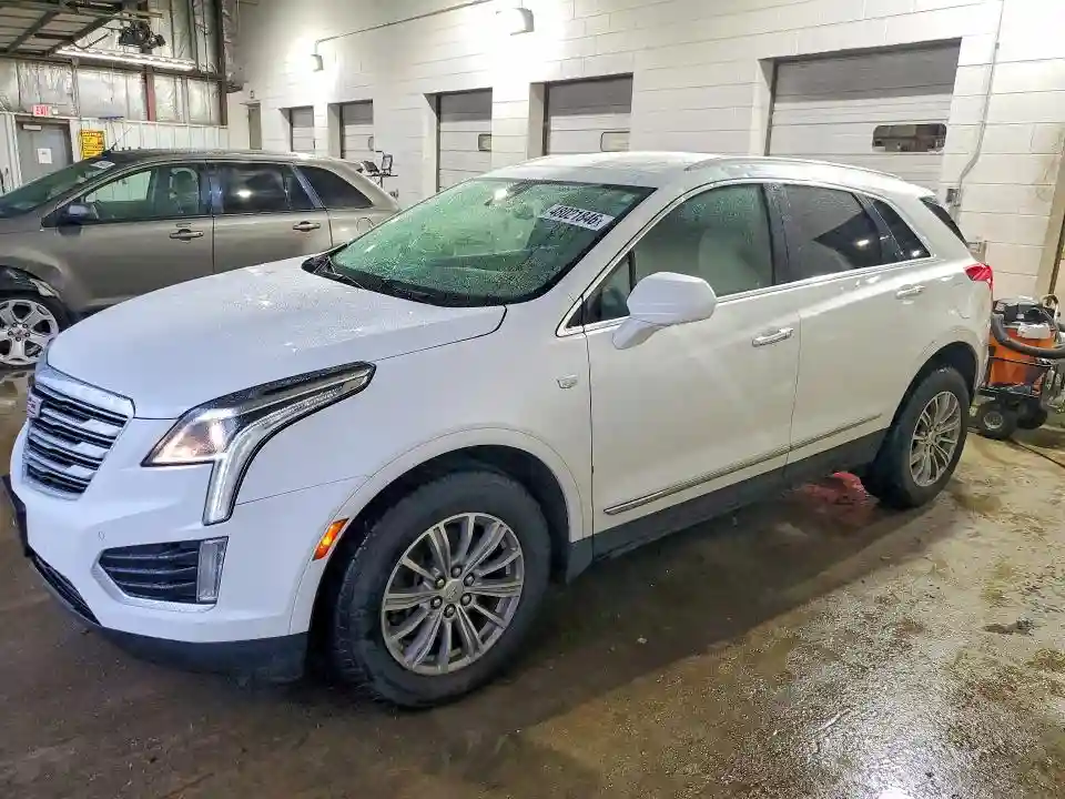 1GYKNCRS0JZ107508 2018 CADILLAC XT5-0