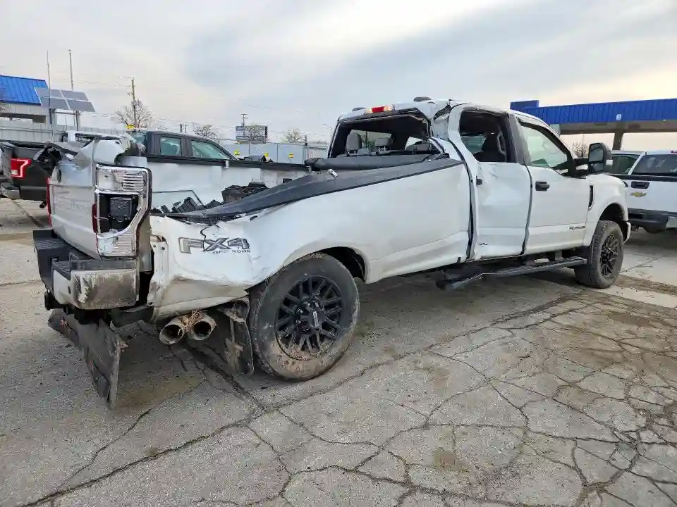 1FT8W2BTXNED63064 2022 FORD F250-2