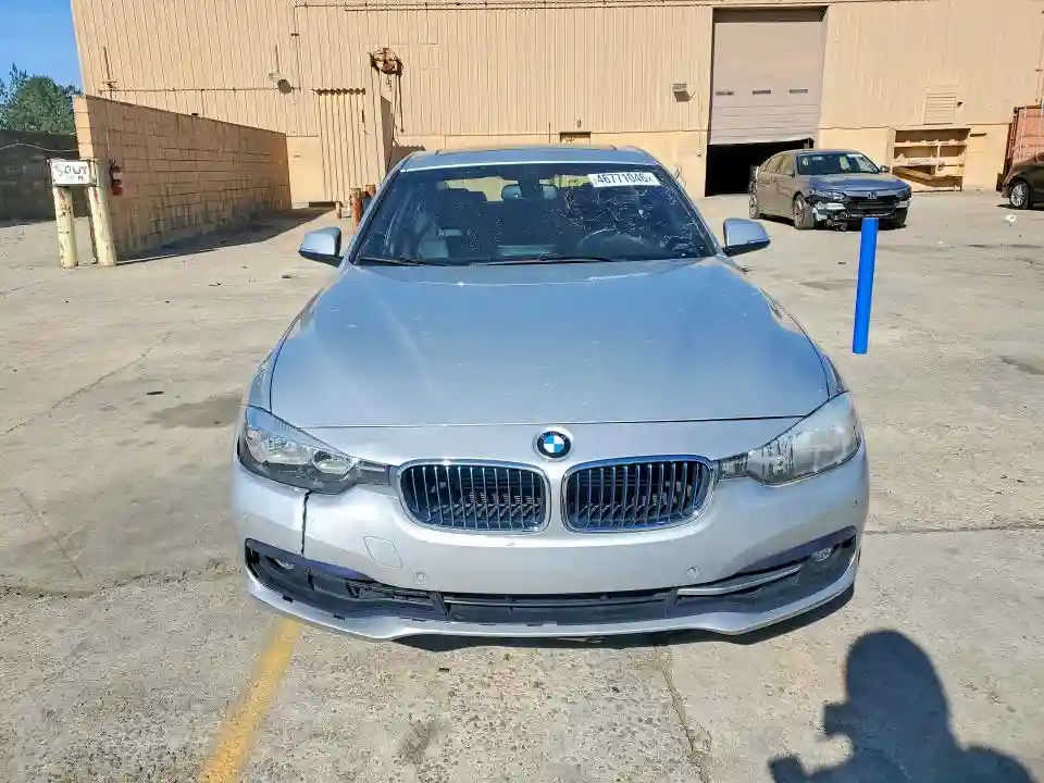 WBA8E1C31HA156289 2017 BMW 3 SERIES-4