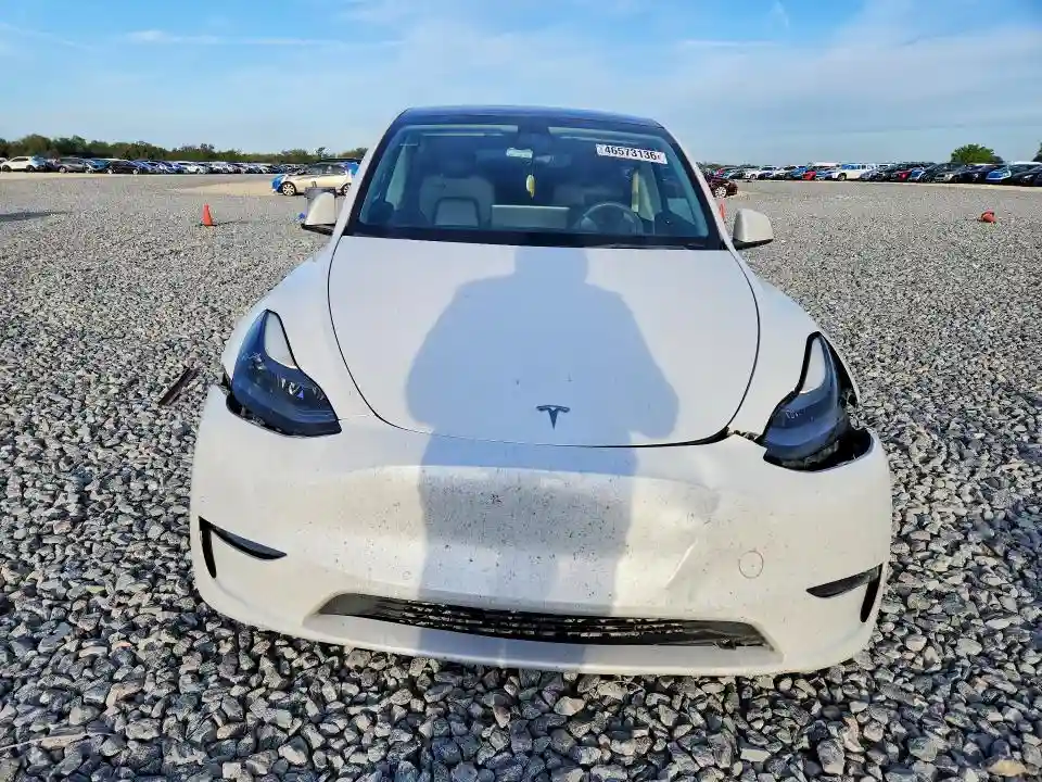 7SAYGDEF8NF326952 2022 TESLA MODEL Y-4