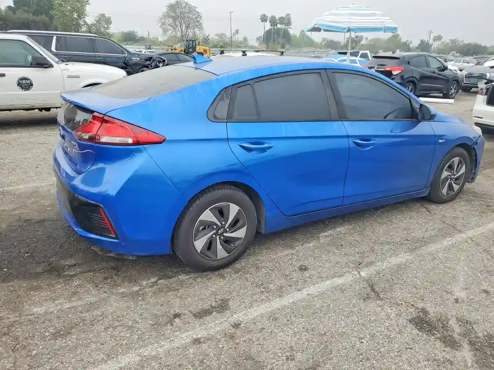 KMHC65LC0JU089783 2018 HYUNDAI IONIQ-2