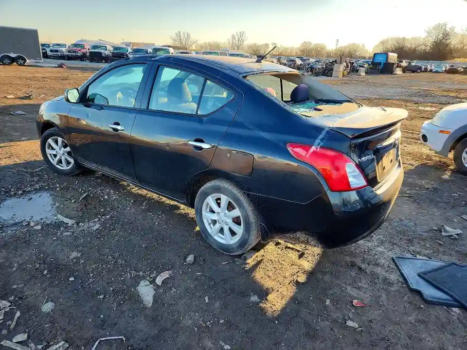 3N1CN7AP6EL834922 2014 NISSAN VERSA-1